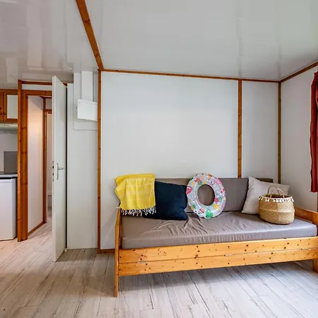 6 Pers Avec Terrasse A - Api-1-52-584 مكان تخييم Badefols-sur-Dordogne